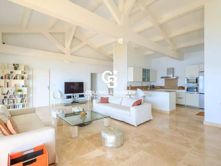 Villa with Sea view Ile-du-levant - 3 bedrooms - 3842m²