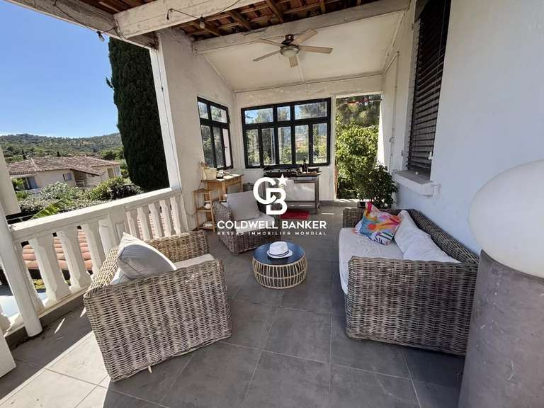 Maison avec Vue sur mer Bormes-les-Mimosas - 5 chambres - 154m²