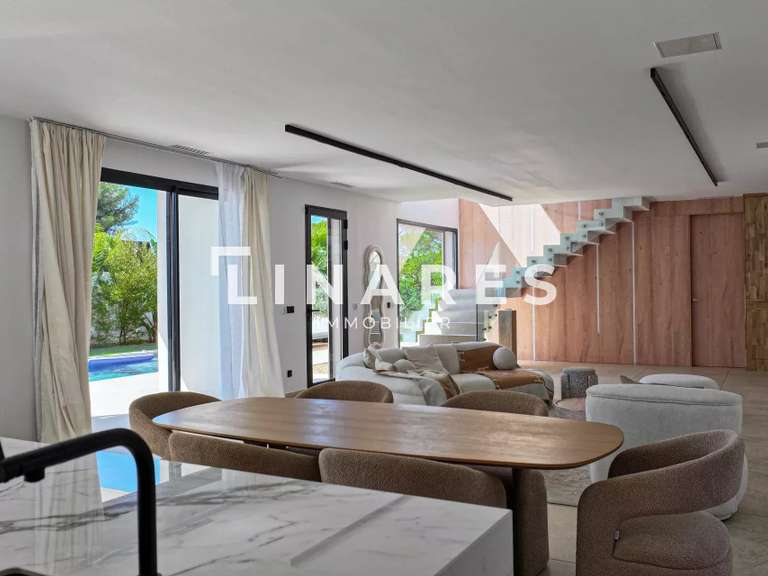 Maison Marseille 11e - 4 chambres - 230m²