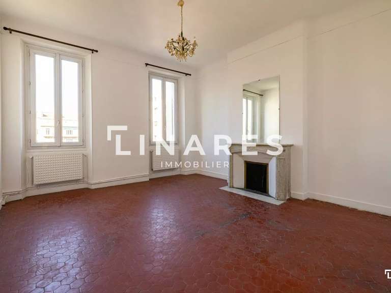 Appartement Marseille 8e - 5 chambres - 188m²