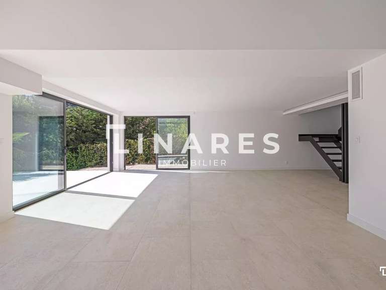 Maison Marseille 11e - 4 chambres - 180m²