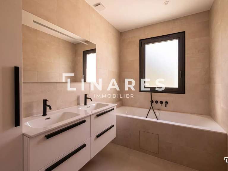 Maison Marseille 11e - 4 chambres - 180m²