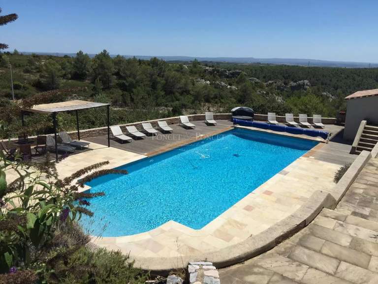 Propriété Saint-Chinian - 10 chambres - 1280m²