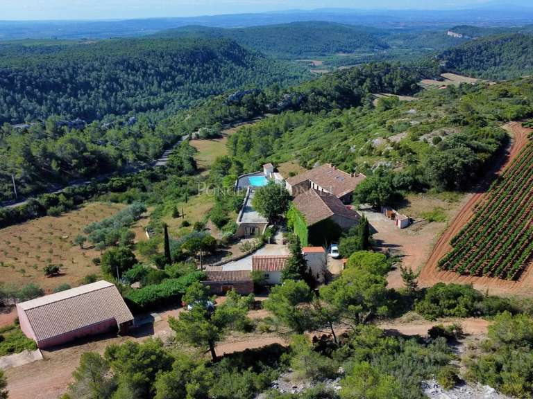 Propriété Saint-Chinian - 10 chambres - 1280m²