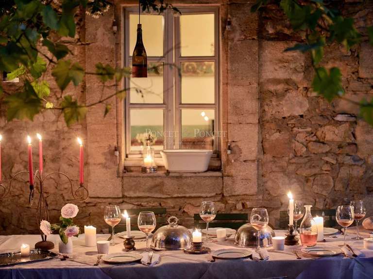 Propriété Uzès - 11 chambres - 550m²