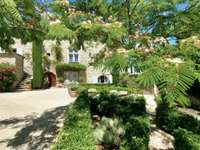 Vente maison 13 pièces