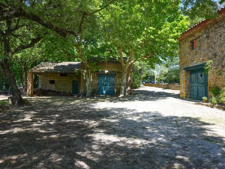House Uzès - 6 bedrooms - 431m²