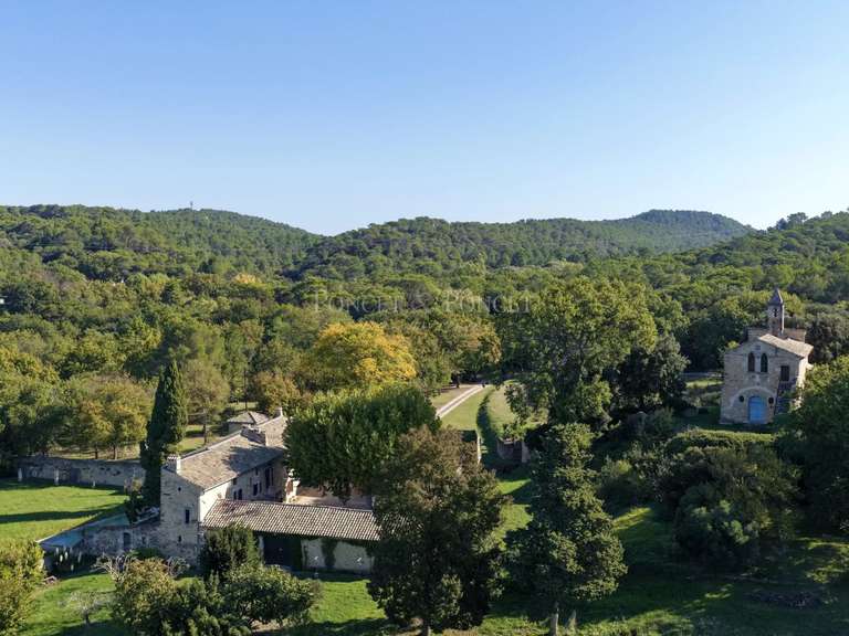 Propriété Lamotte-du-Rhône - 5 chambres - 710m²