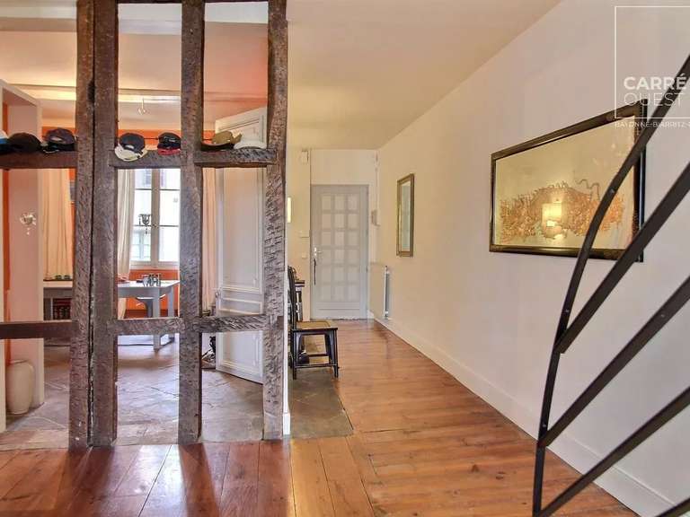 Apartment Bayonne - 3 bedrooms - 229m²