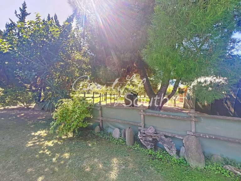 House Estoher - 5 bedrooms - 147m²