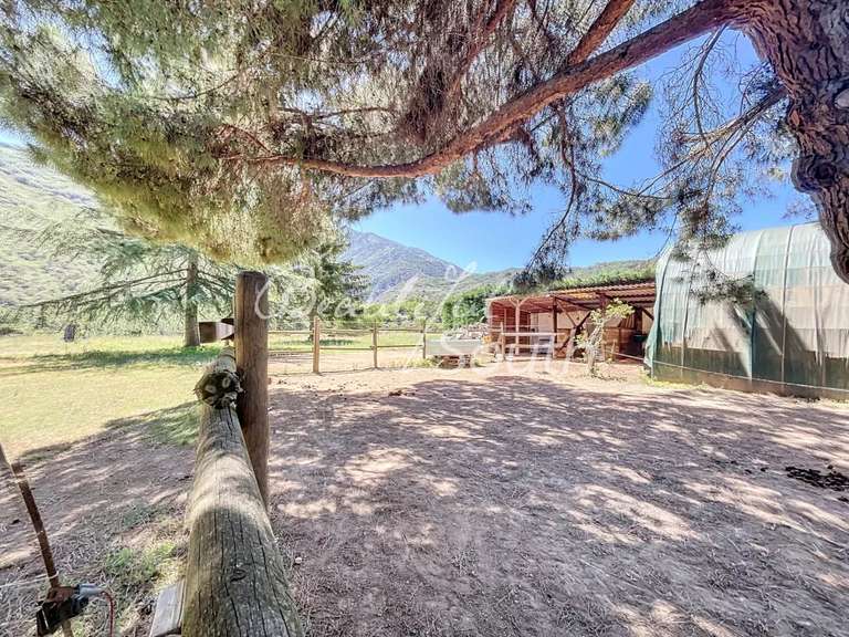 House Estoher - 5 bedrooms - 147m²