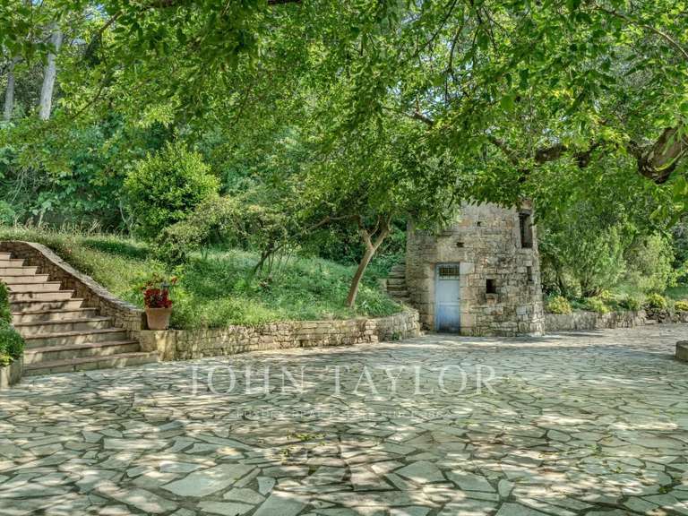 Villa Mougins - 11 chambres - 1200m²