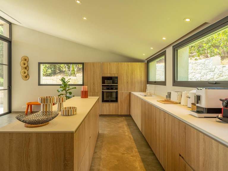 House Zonza - 4 bedrooms - 280m²