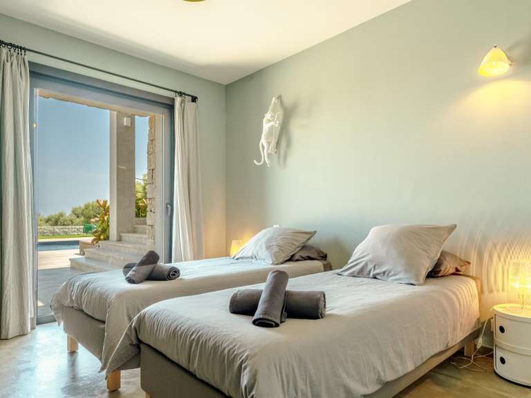 House Zonza - 4 bedrooms - 280m²