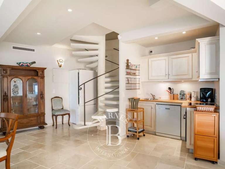 Villa with Sea view Théoule-sur-Mer - 4 bedrooms - 300m²