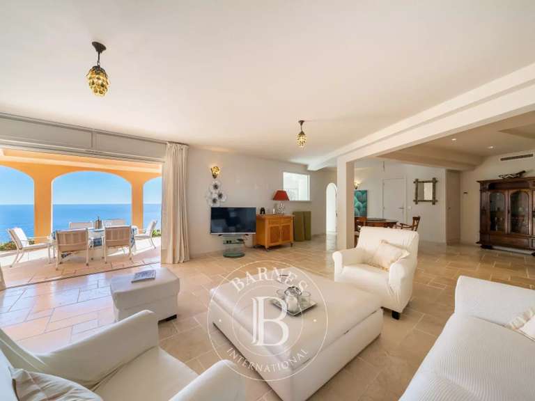 Villa with Sea view Théoule-sur-Mer - 4 bedrooms - 300m²