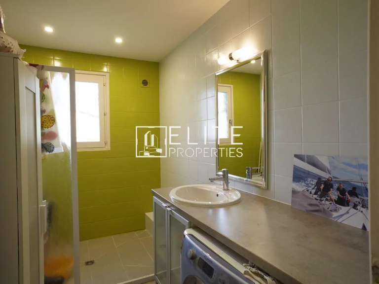 Maison Mouans-Sartoux - 5 chambres - 200m²