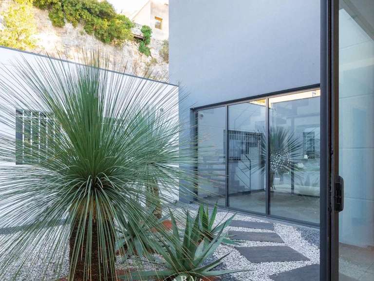 Maison Marseille 12e - 5 chambres - 480m²