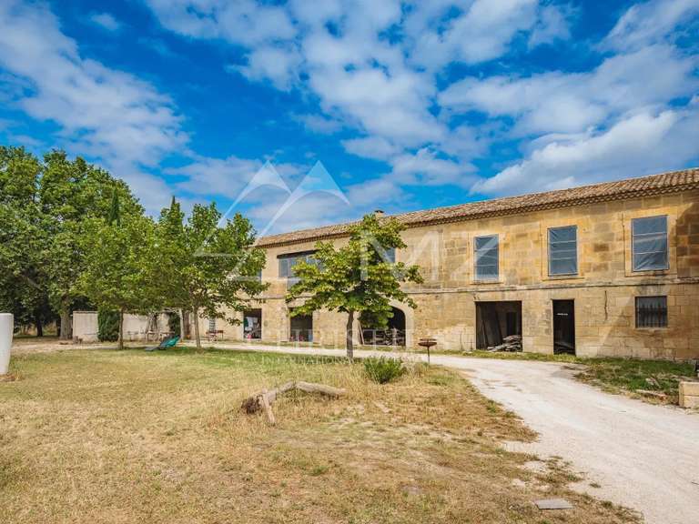 Propriété Arles - 1500m²