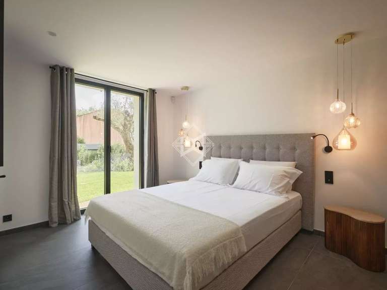 Villa La Croix-Valmer - 5 chambres - 280m²