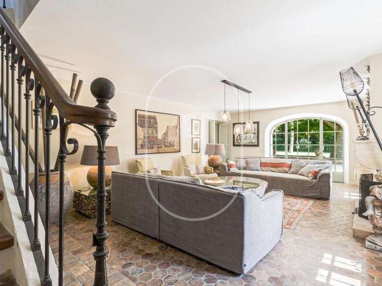 Maison L'Isle-sur-la-Sorgue - 7 chambres - 504m²