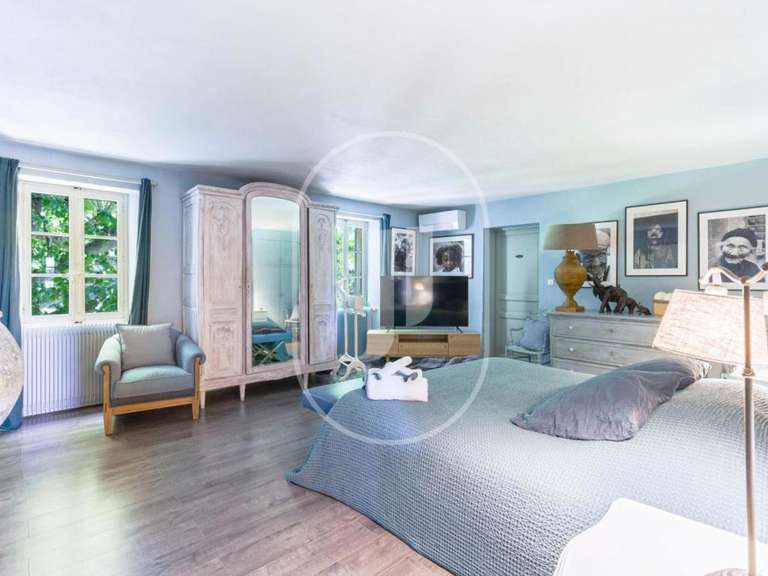 Maison L'Isle-sur-la-Sorgue - 7 chambres - 504m²