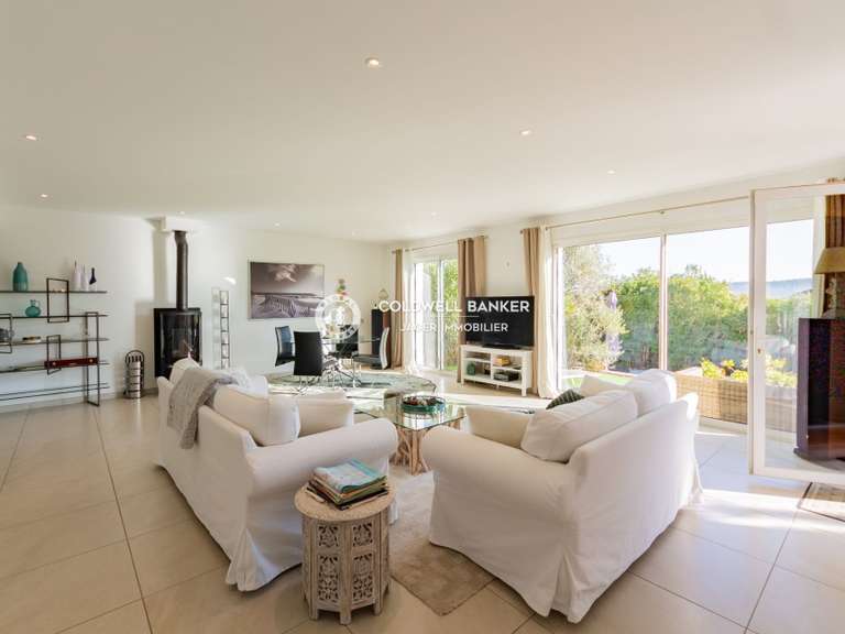 Villa Cogolin - 3 bedrooms - 148m²