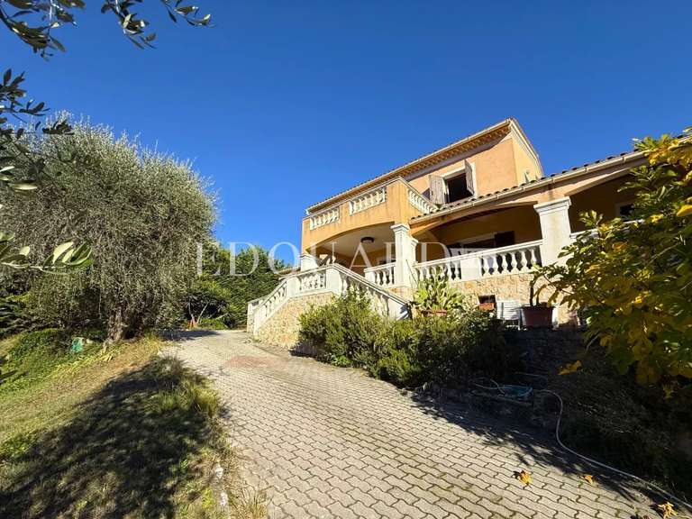 Villa La Turbie - 6 chambres - 300m²