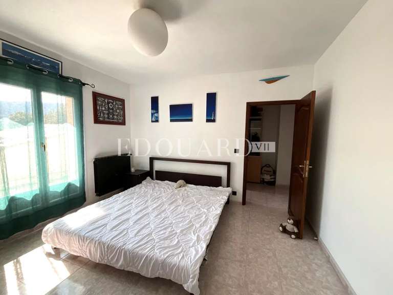 Villa La Turbie - 6 chambres - 300m²