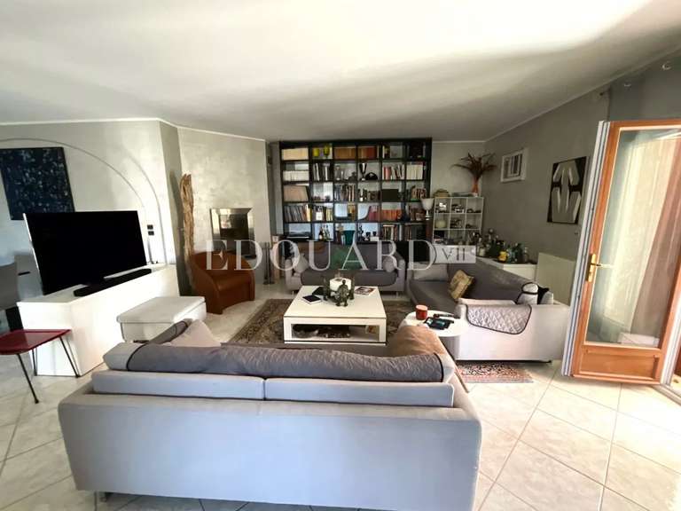 Villa La Turbie - 6 chambres - 300m²