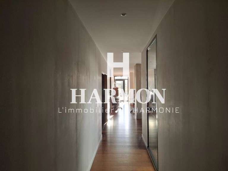 Maison Saint-Selve - 4 chambres - 177m²