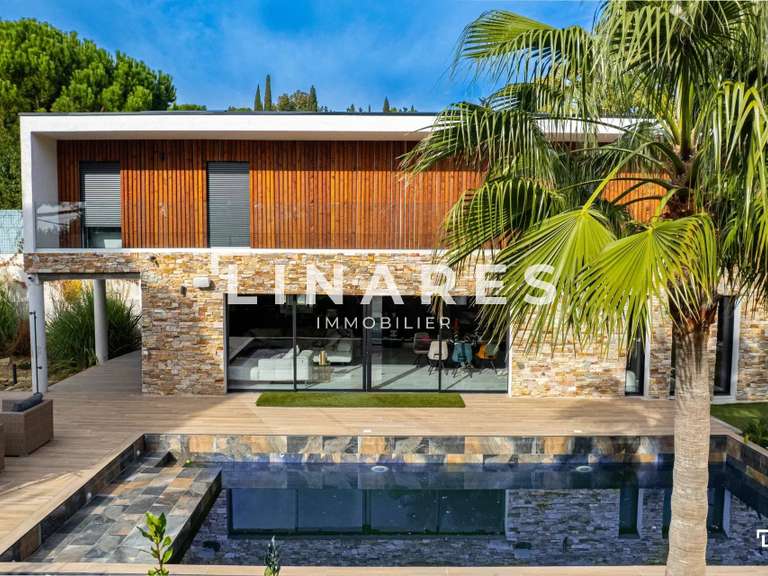 Villa Marseille 13e - 4 chambres - 242m²