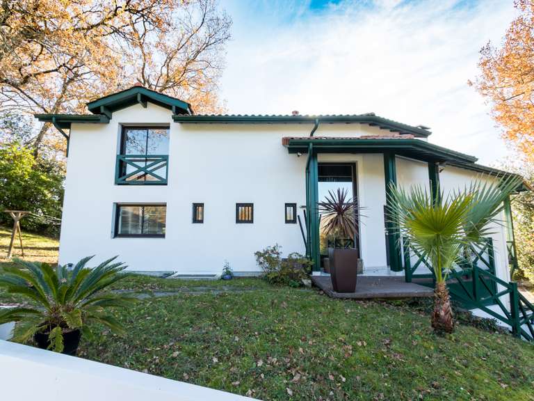 Villa Bayonne - 5 bedrooms - 220m²