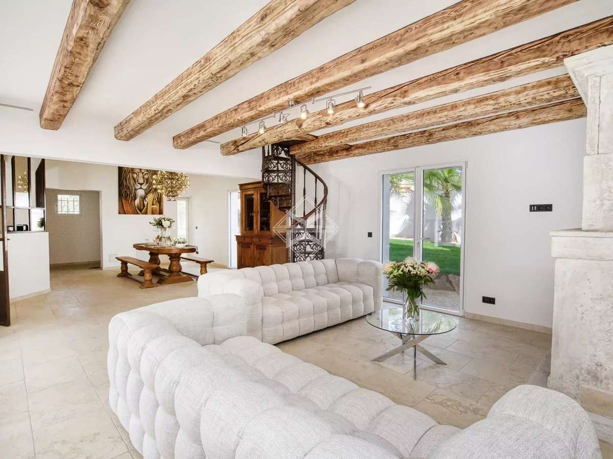 House Cogolin