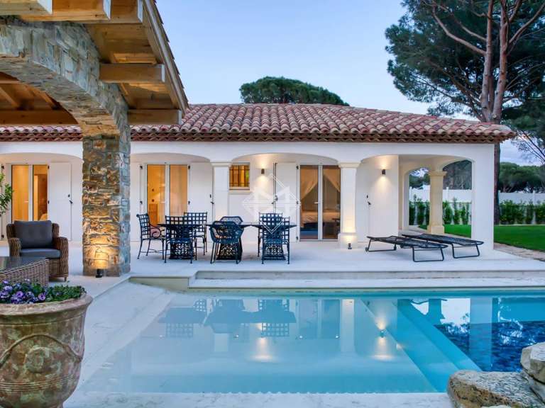 House Cogolin - 4 bedrooms - 280m²