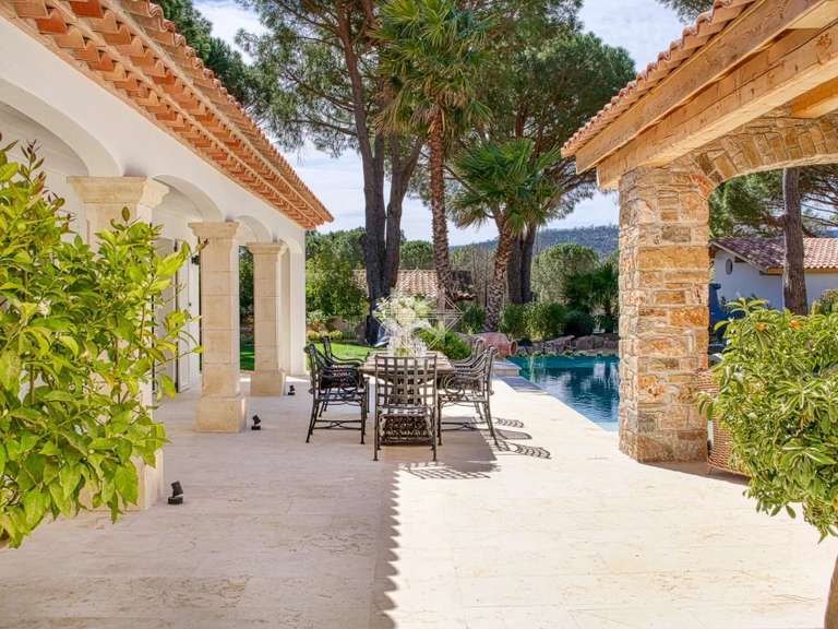House Cogolin - 4 bedrooms - 280m²