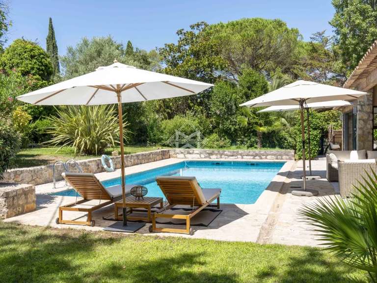 Villa Mougins - 4 bedrooms - 160m²