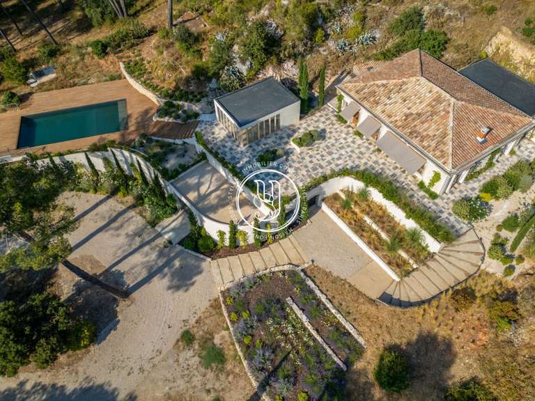 Villa Saint-Rémy-de-Provence - 6 chambres - 205m²