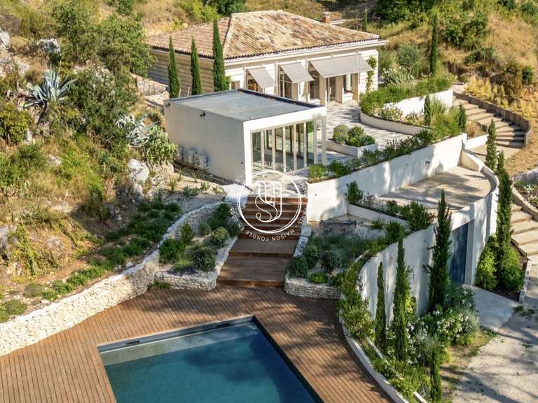 Villa Saint-Rémy-de-Provence - 6 chambres - 205m²
