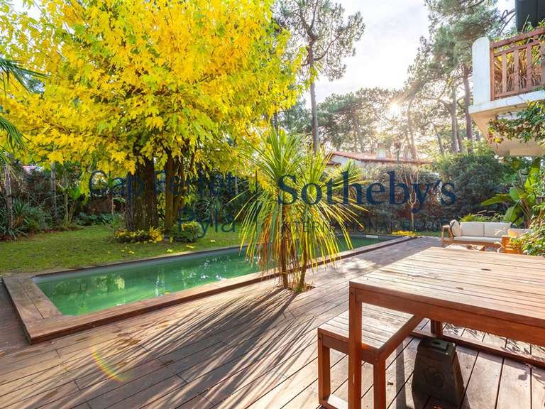 Maison Arcachon - 4 chambres - 195m²