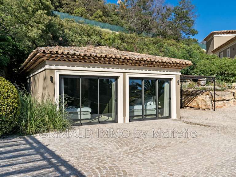 Villa with Sea view Sainte-Maxime - 6 bedrooms - 300m²