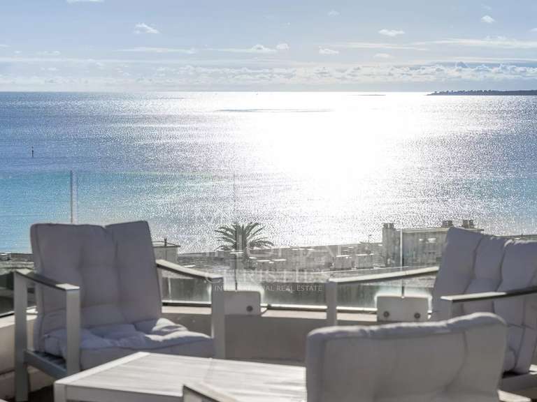 Appartement avec Vue sur mer Antibes - 3 chambres - 178m²