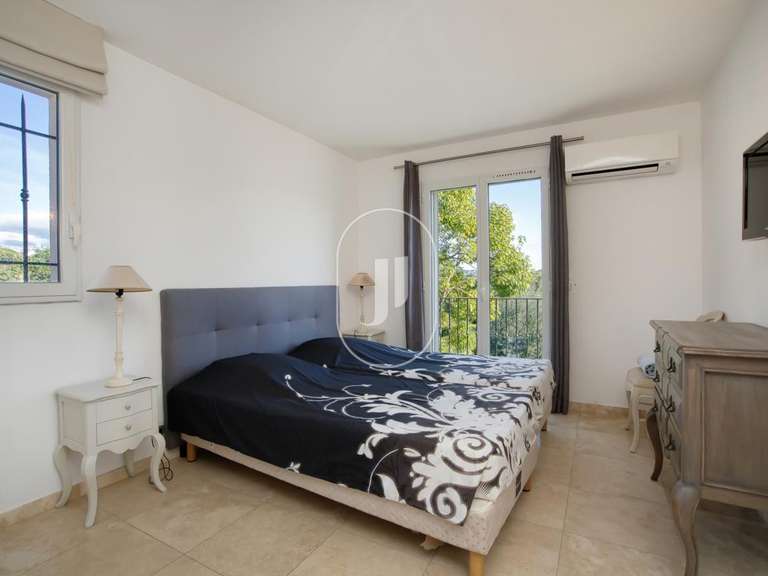 Villa Sainte-Maxime - 3 chambres - 102m²