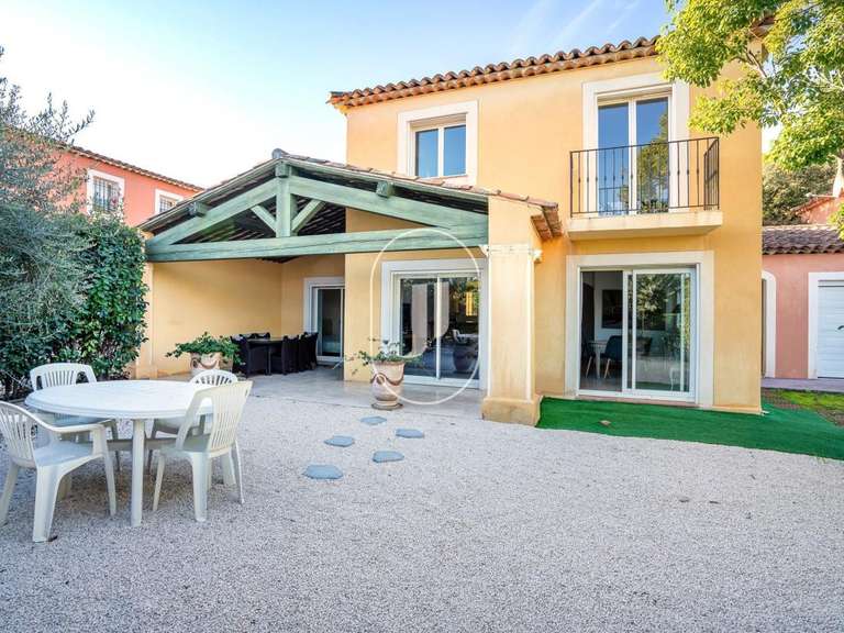 Villa Sainte-Maxime - 3 chambres - 102m²