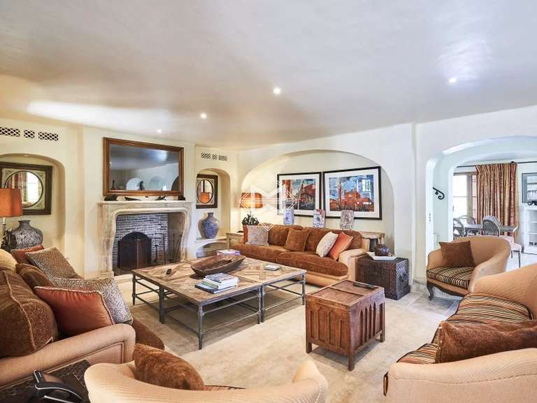 Villa Les Adrets-de-l'Estérel - 17 bedrooms - 2100m²