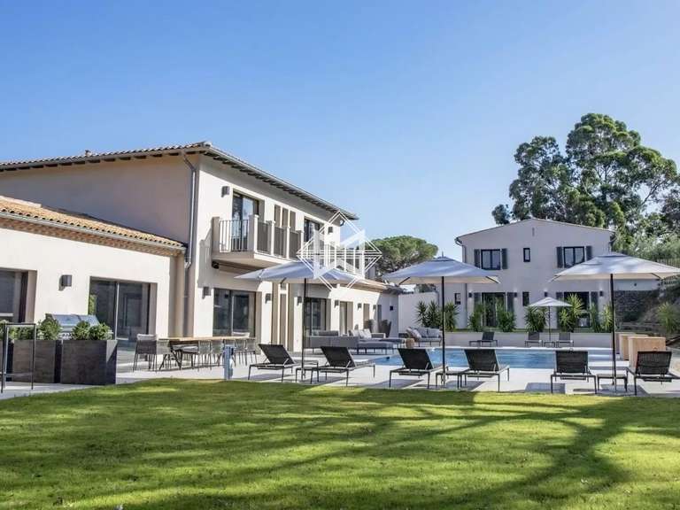 Property with Sea view La Croix-Valmer - 28 bedrooms - 2248m²