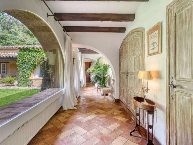 Villa Cogolin - 8 bedrooms - 550m²
