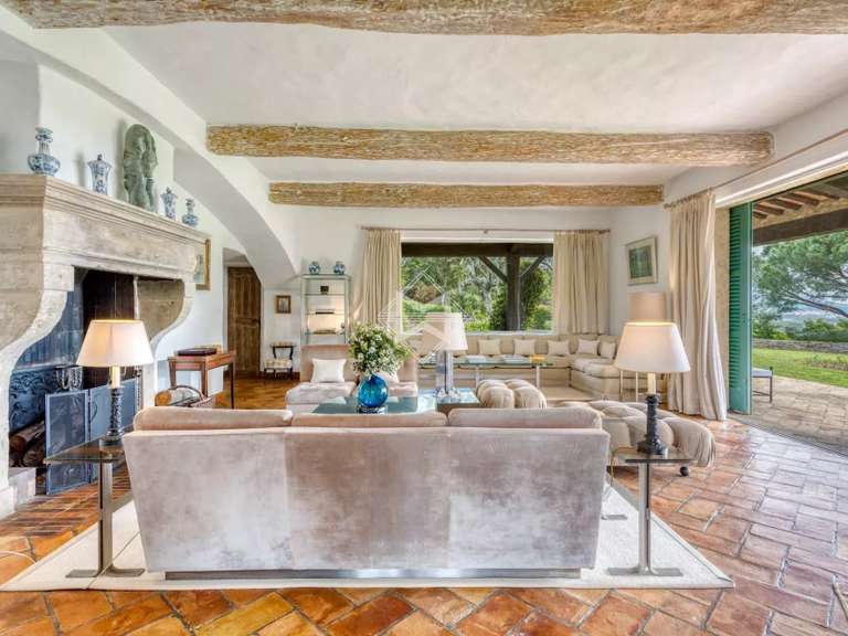 Villa Cogolin - 8 bedrooms - 550m²