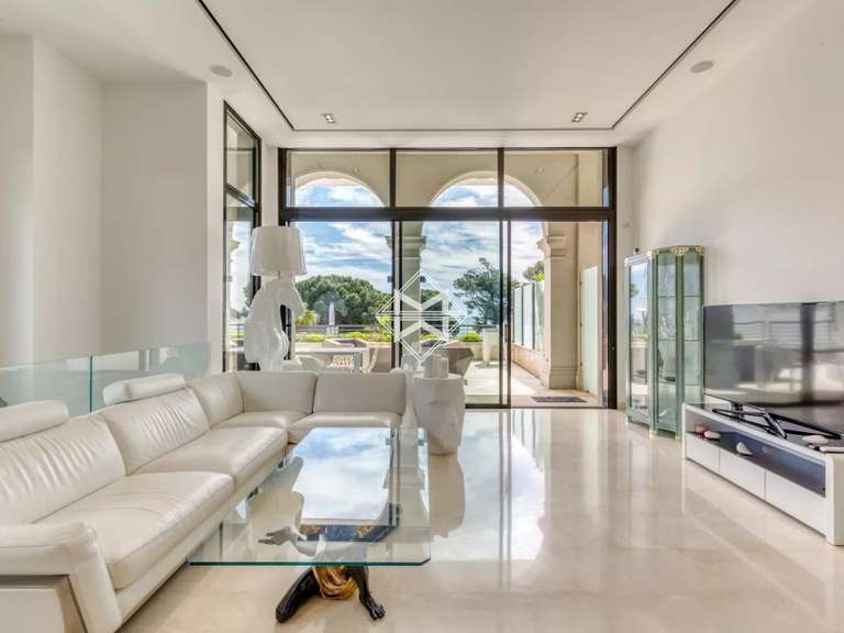 Apartment with Sea view Sainte-Maxime - 4 bedrooms - 250m²