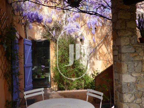 Propriété Entrecasteaux - 5 chambres - 330m²